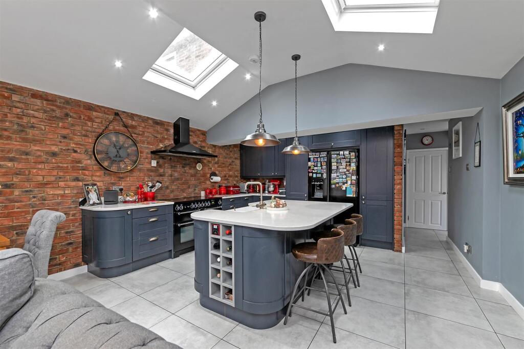 Additional image 6 of Saxon Road, Wheathampstead, St. Albans