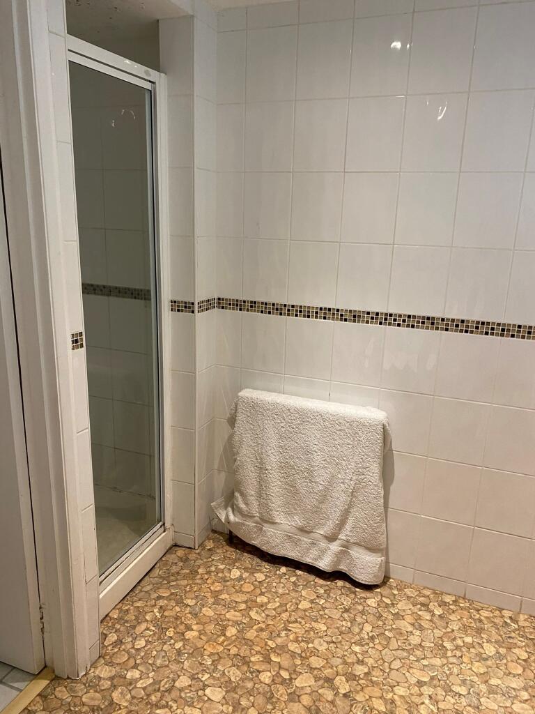 Additional image 33 of Fairlight Avenue, Telscombe Cliffs, BN10 7BS