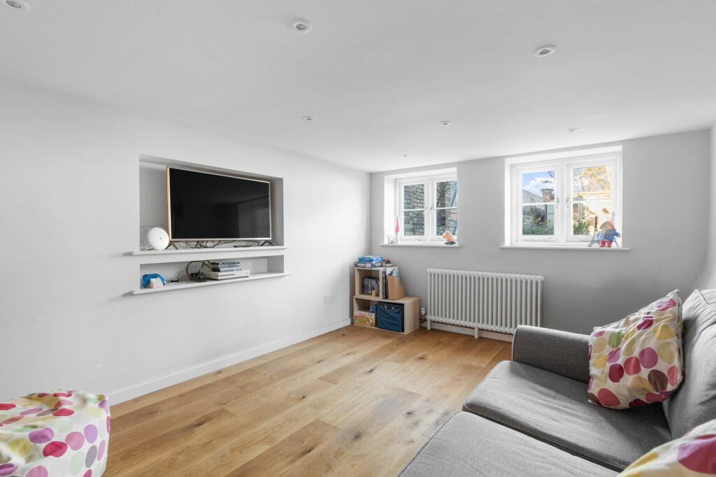 Additional image 11 of High Street, Linton, CB21