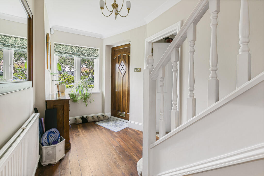 Additional image 28 of The Grove, Brookmans Park, AL9 7RN