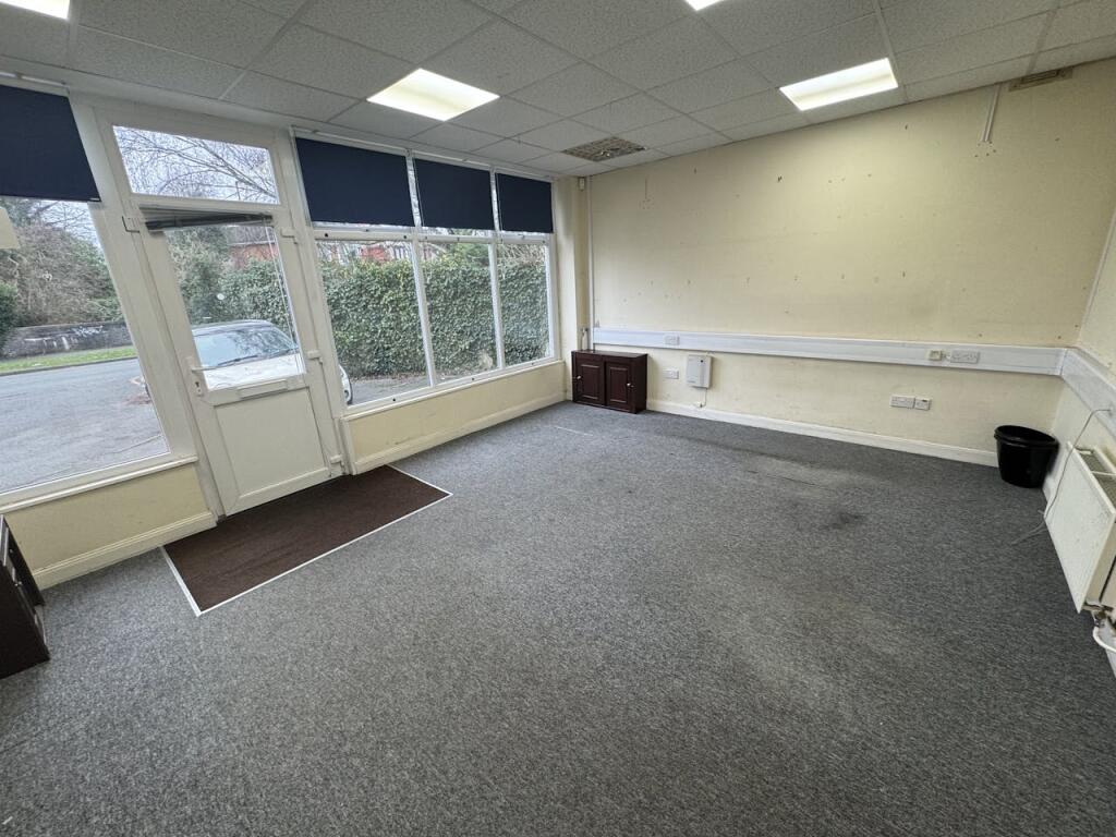 Additional image 4 of 966 Old Lode Lane, Solihull, West Midlands, B92 8LN