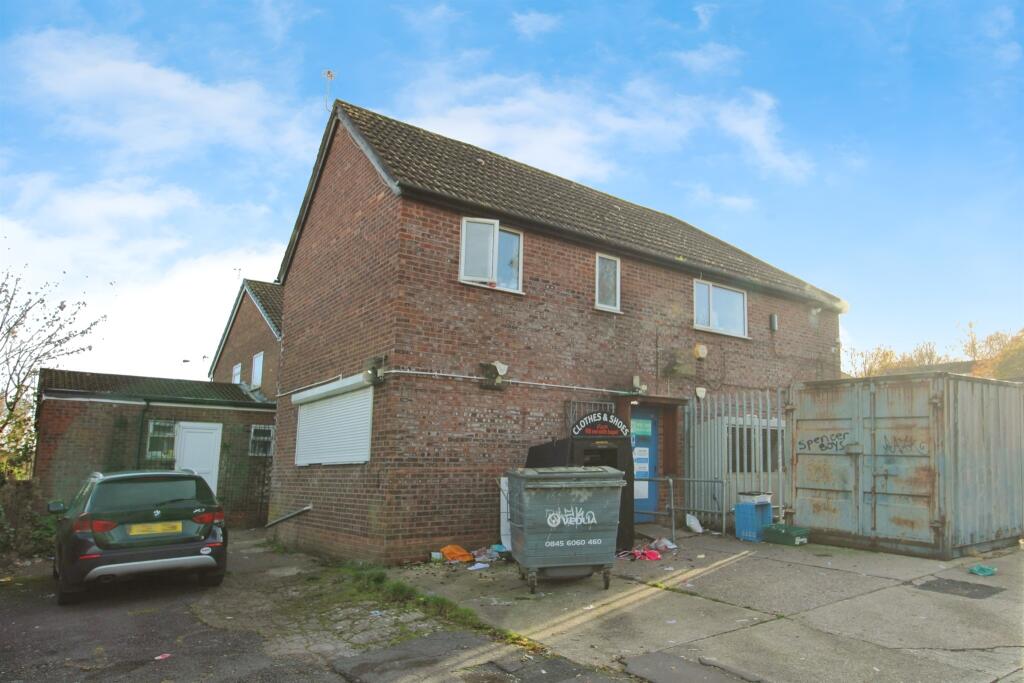 Additional image 2 of Glyn Coed Road, Cardiff