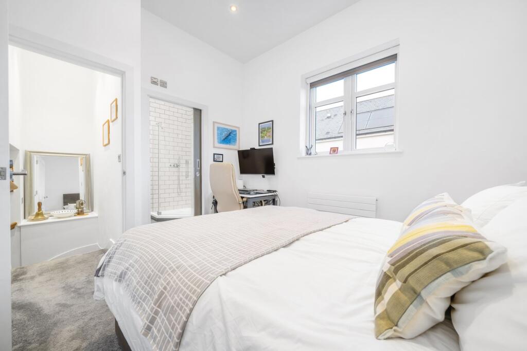 Additional image 18 of Eversleigh Place, Beckenham, BR3