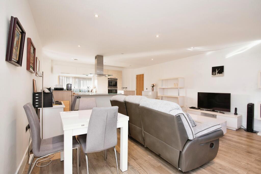 Additional image 7 of Plas Bowles, Cardiff, CF11