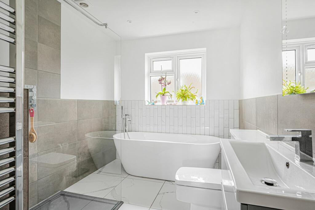 Additional image 5 of Wendale Drive, Peacehaven, BN10