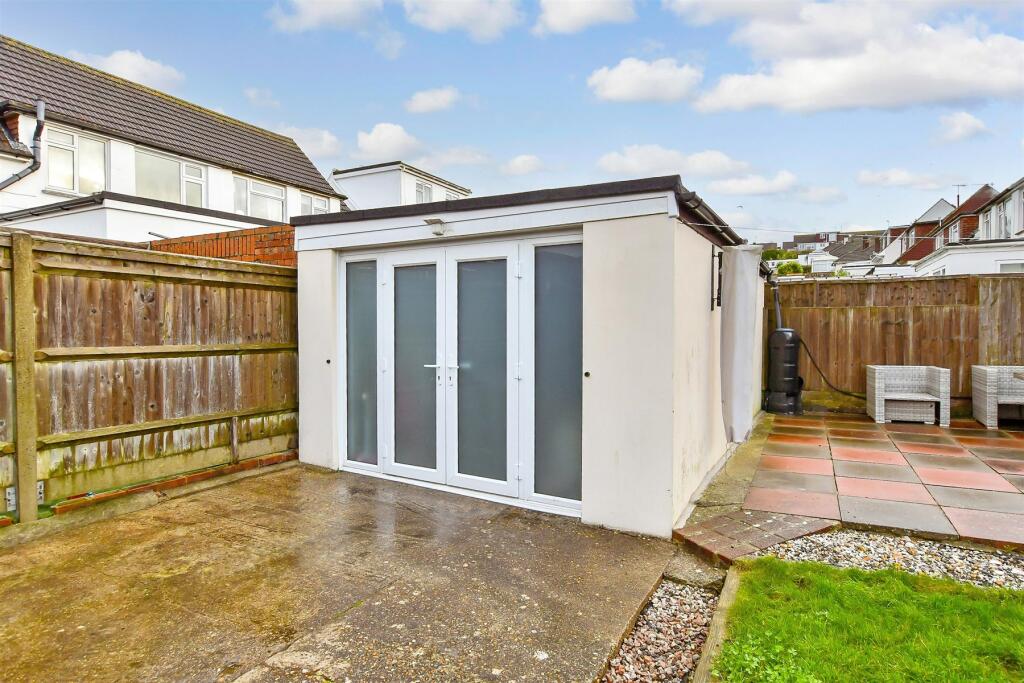 Additional image 11 of Graham Crescent, Portslade, Brighton, East Sussex