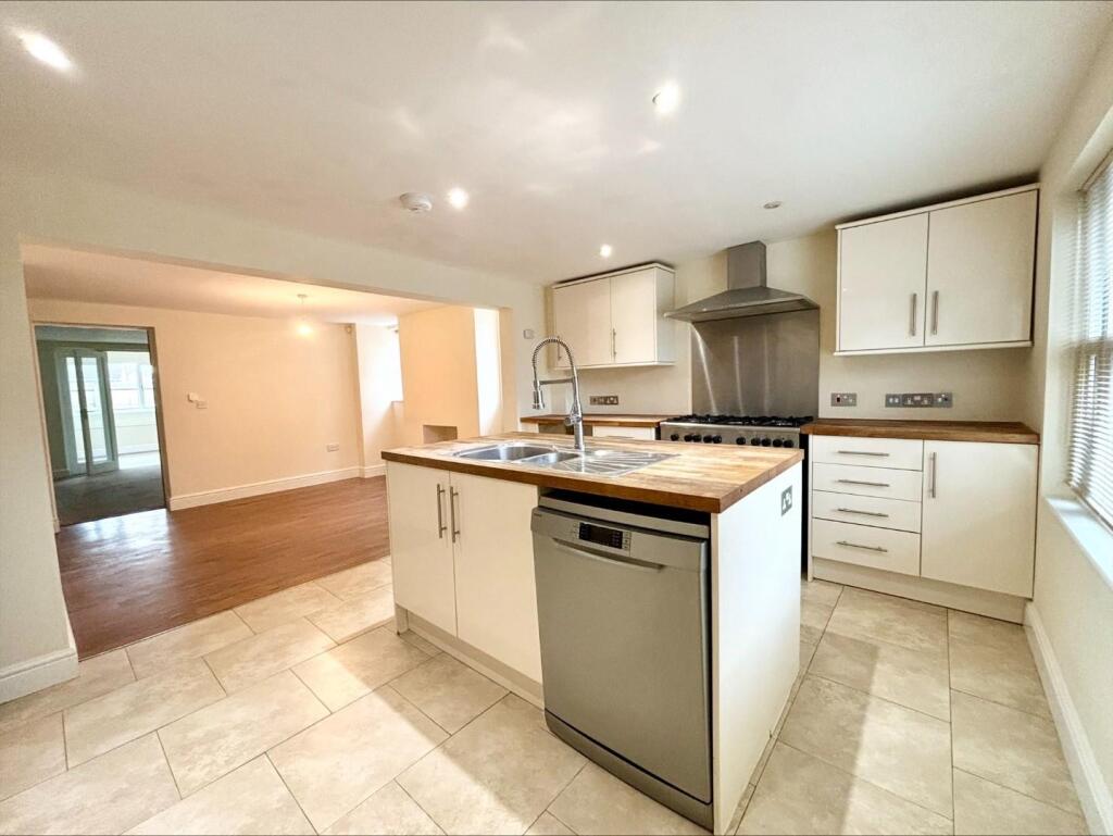 Additional image 9 of New Path, Fordham