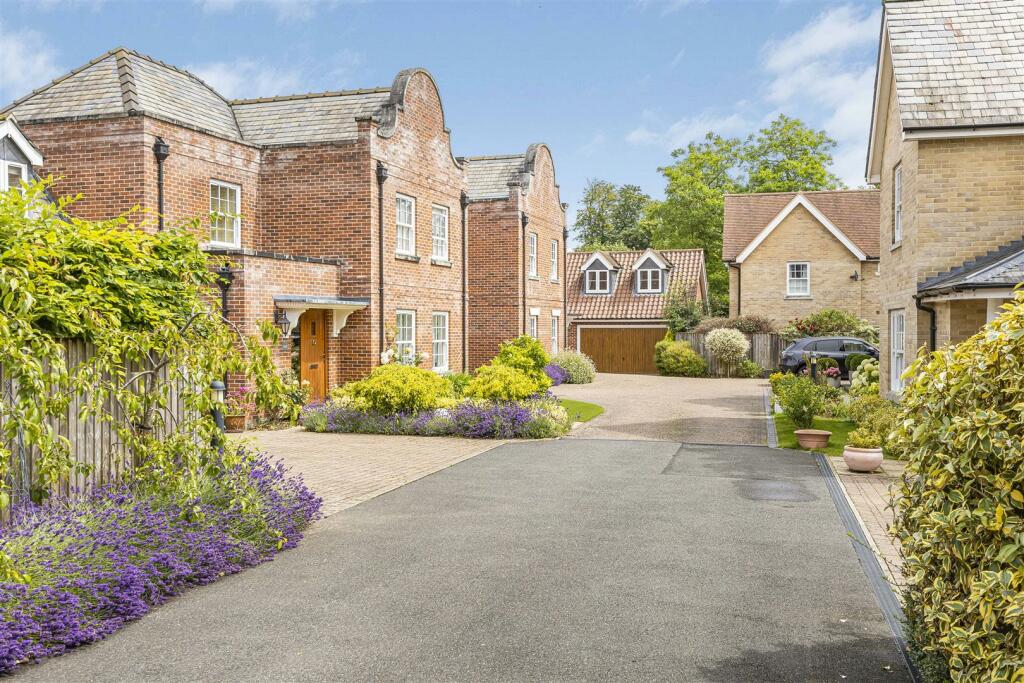 Additional image 40 of Arborfield Drive, Newmarket