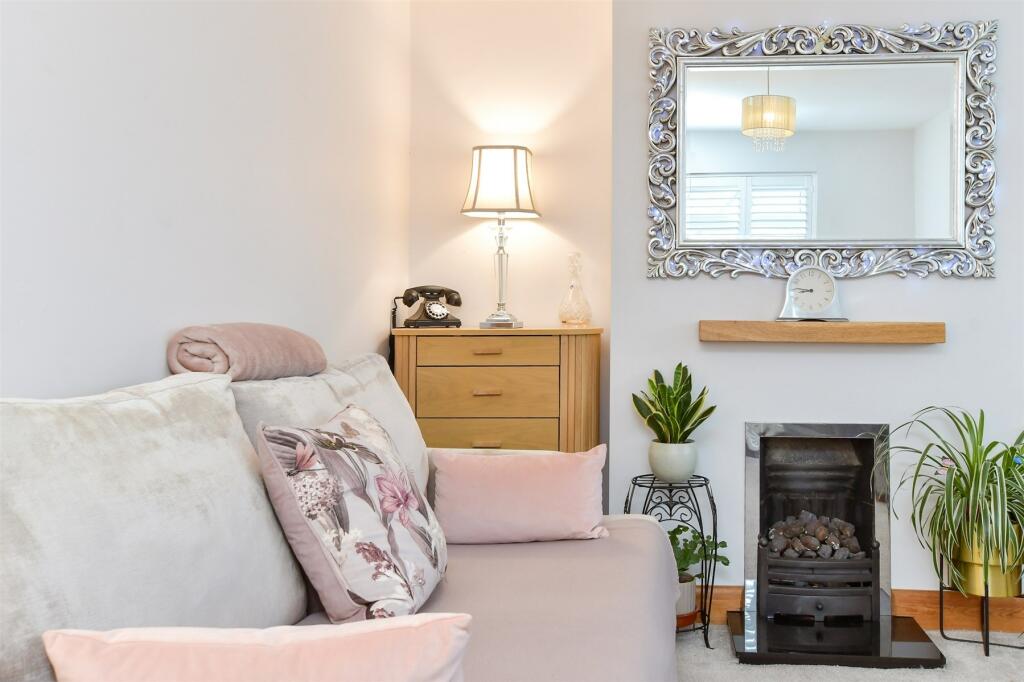 Additional image 16 of Graham Crescent, Portslade, Brighton, East Sussex