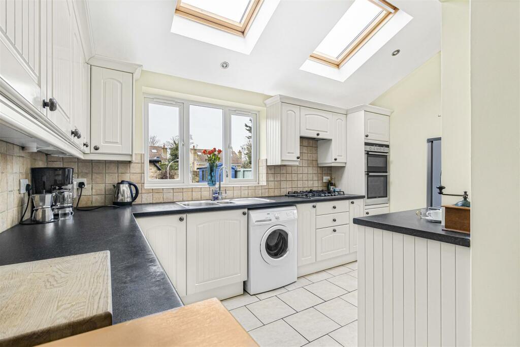 Additional image 2 of Maple Close, Bottisham