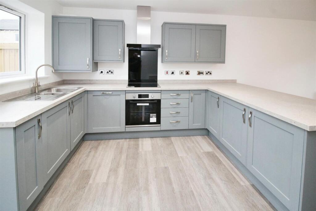 Additional image 27 of Victoria Road, Bradford, BD2 2DJ