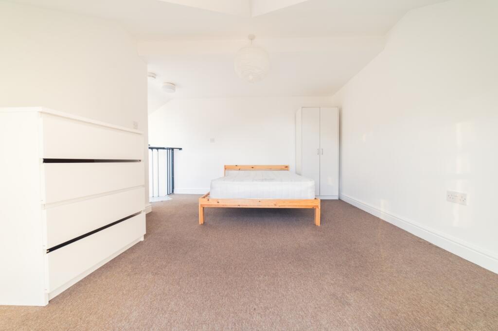 Additional image 10 of Silver Street, Adamsdown