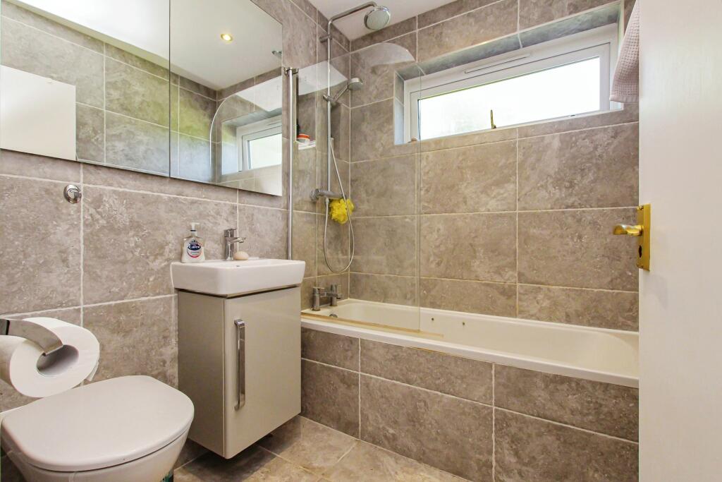 Additional image 18 of Greenlands, Cambridge, CB2