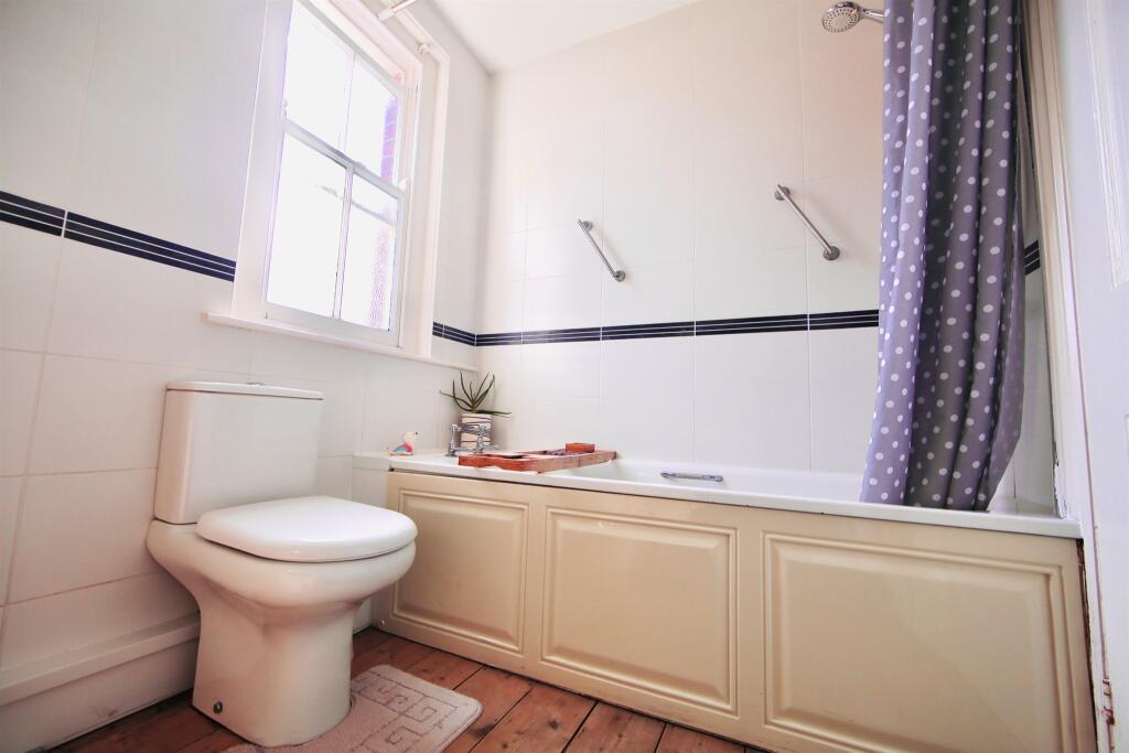 Additional image 21 of Roath Court Road, Cardiff