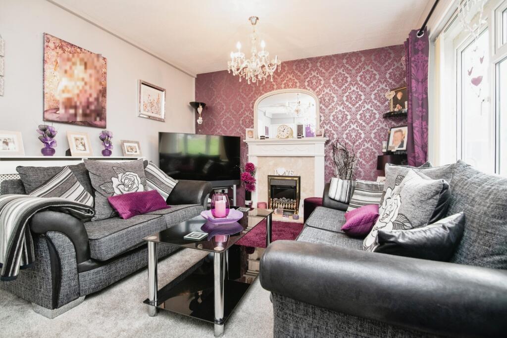 Additional image 3 of Awefields Crescent, Smethwick, B67