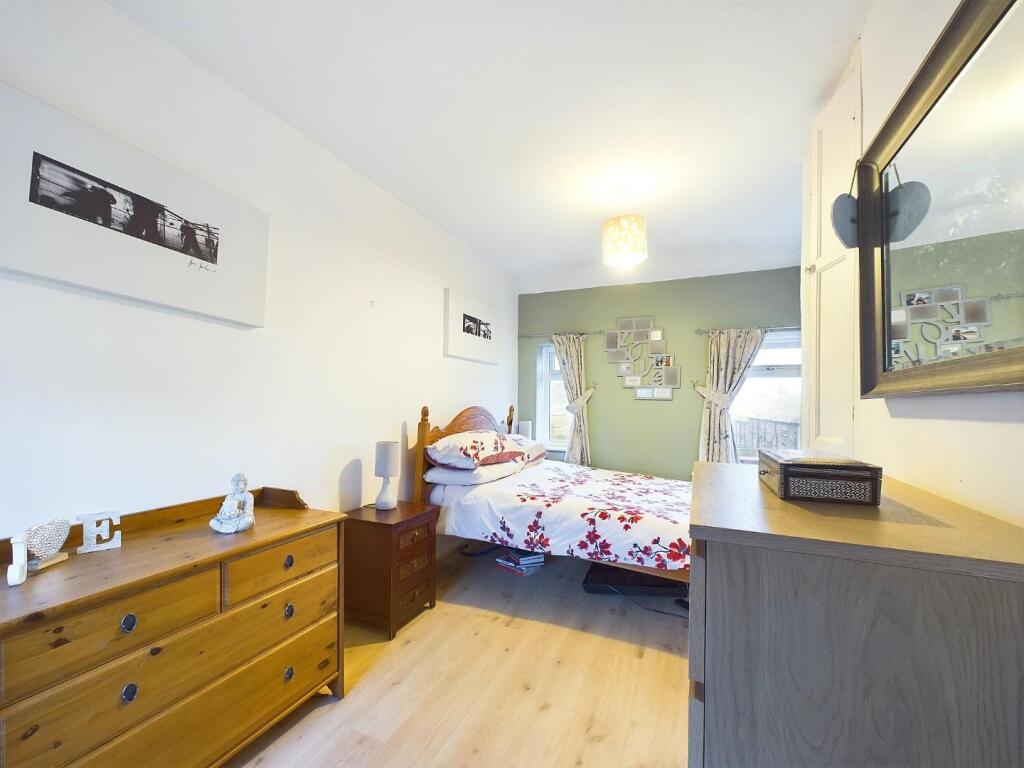 Additional image 8 of Manor Road, Bingley