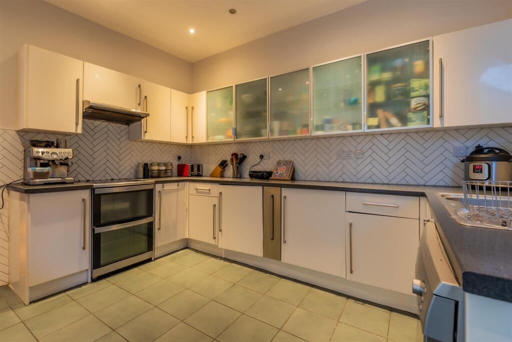 Additional image 8 of Ryder Street, Pontcanna, Cardiff