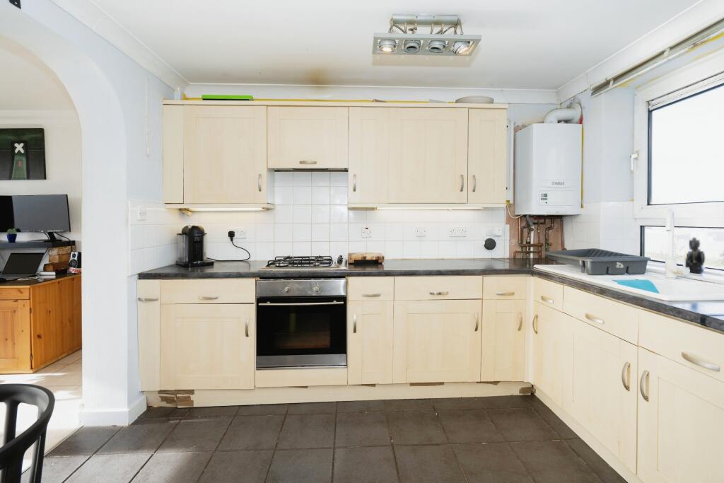 Additional image 13 of Westland Court, Southwick, East Sussex, BN41