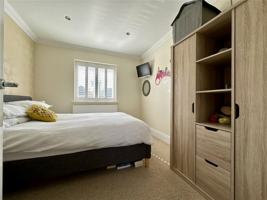 Additional image 10 of Wickfield Avenue, Christchurch, Dorset, BH23