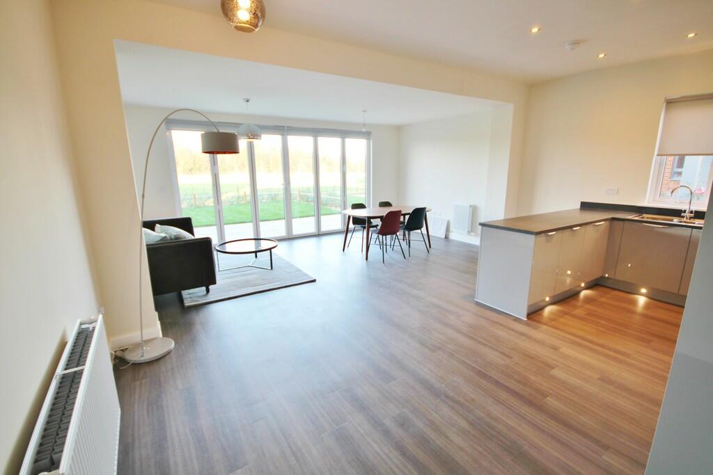 Additional image 2 of Renard Way