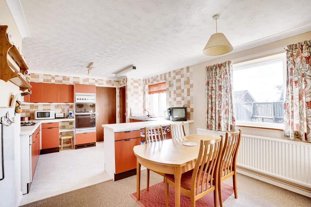 Additional image 7 of Thorns Close, Wickhambrook, CB8