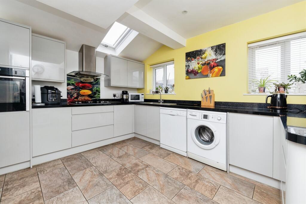 Additional image 7 of Cecil Crescent, Hatfield