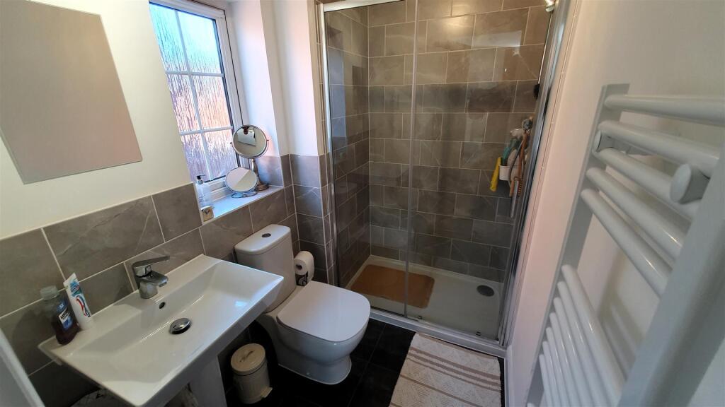 Additional image 16 of Neville Gardens