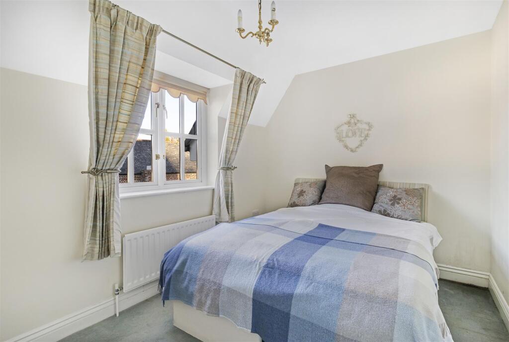 Additional image 31 of Snailwell Road, Newmarket