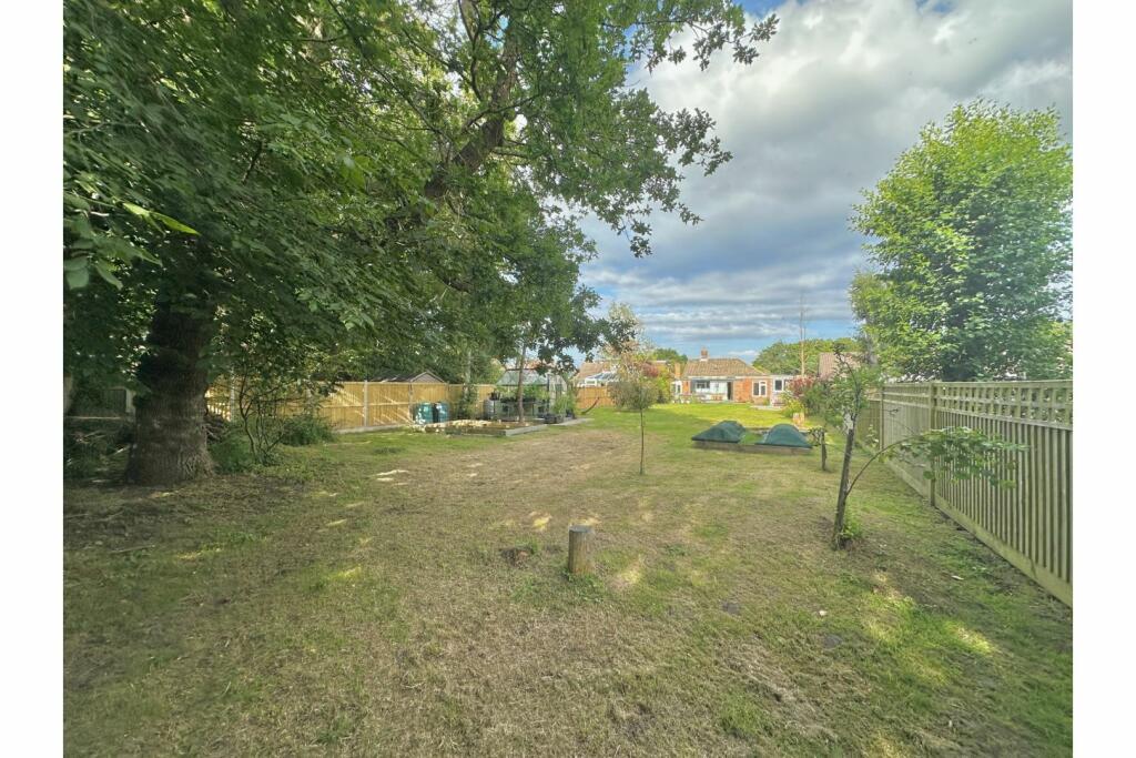 Additional image 23 of Hawthylands Drive, Hailsham, BN27