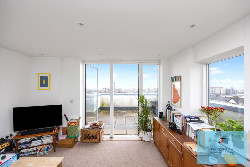 Additional image 2 of Hove Park Gardens, Hove, BN3