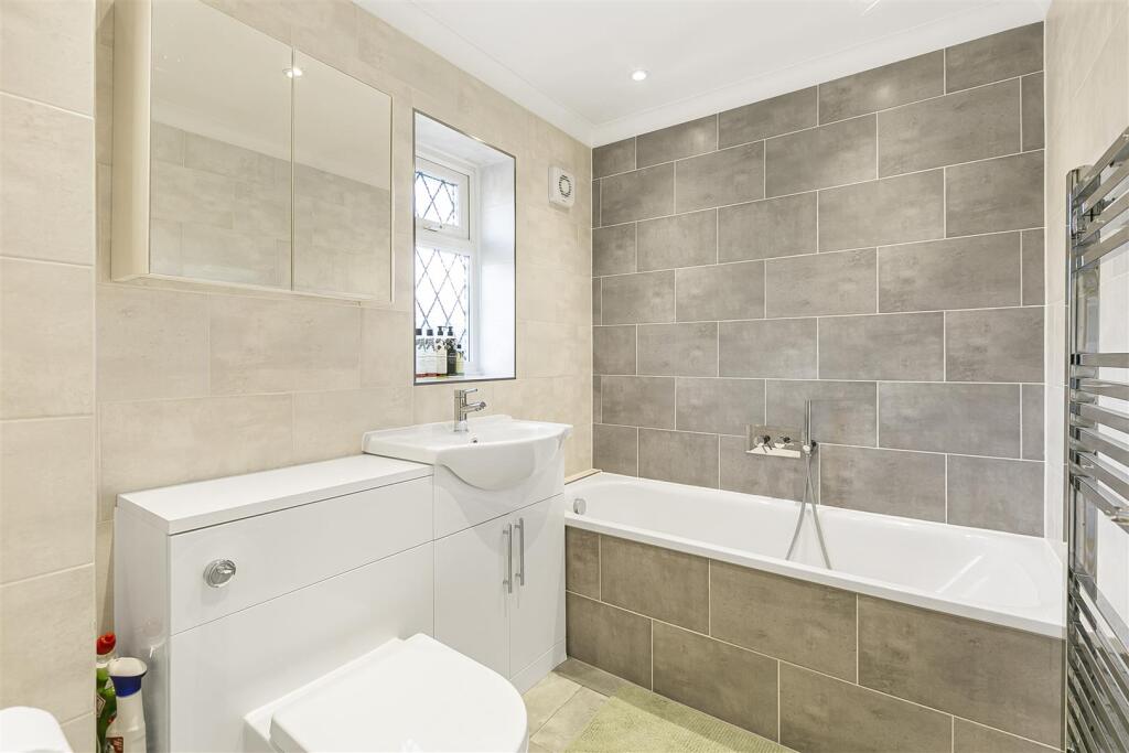 Additional image 18 of Glebe Cottages, Essendon