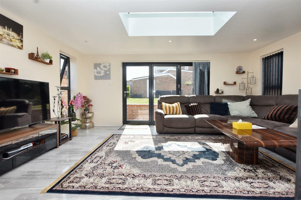 Additional image 17 of Kings Drive, Eastbourne
