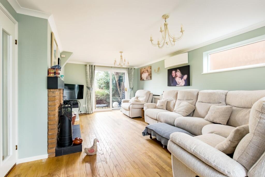 Additional image 3 of Harptree Close, Nailsea, BS48