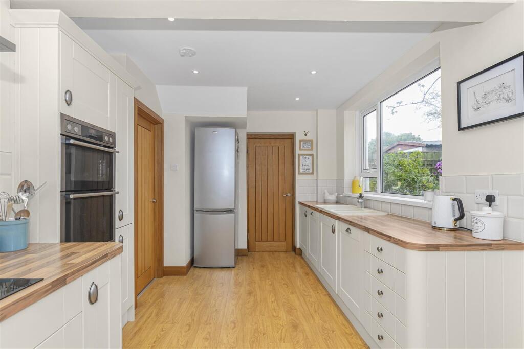 Additional image 16 of Park Avenue, Winterbourne, Bristol