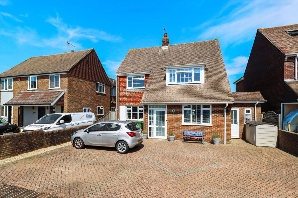 Additional image 53 of Stuart Avenue, Eastbourne, BN21 1UR