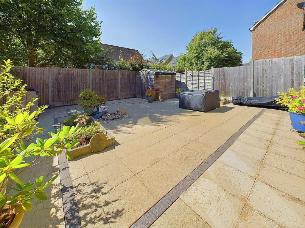 Additional image 15 of Rainbow Square, Shoreham by Sea