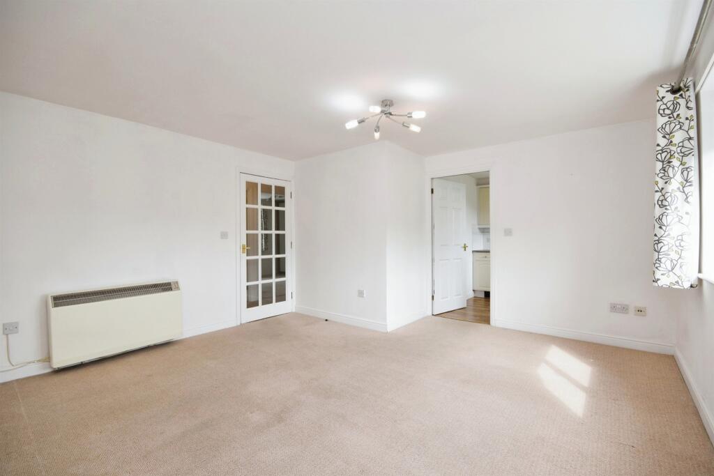 Additional image 14 of Horn Book, Saffron Walden