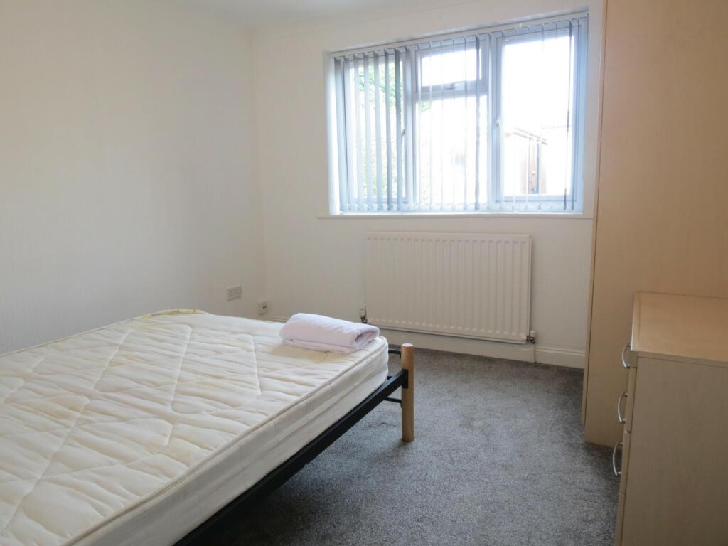 Additional image 8 of 6 bedroom House in Bournemouth