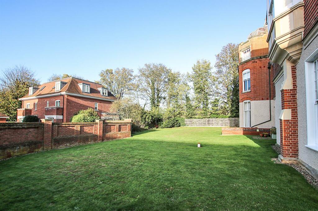 Additional image 20 of The Severals, Bury Road, Newmarket