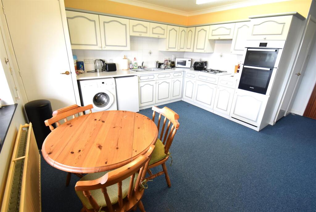 Additional image 6 of Spacious Balcony Apartment With Stunning Views & No Onward Chain