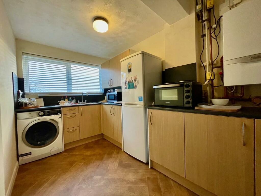 Additional image 21 of Stroud Close, Wimborne