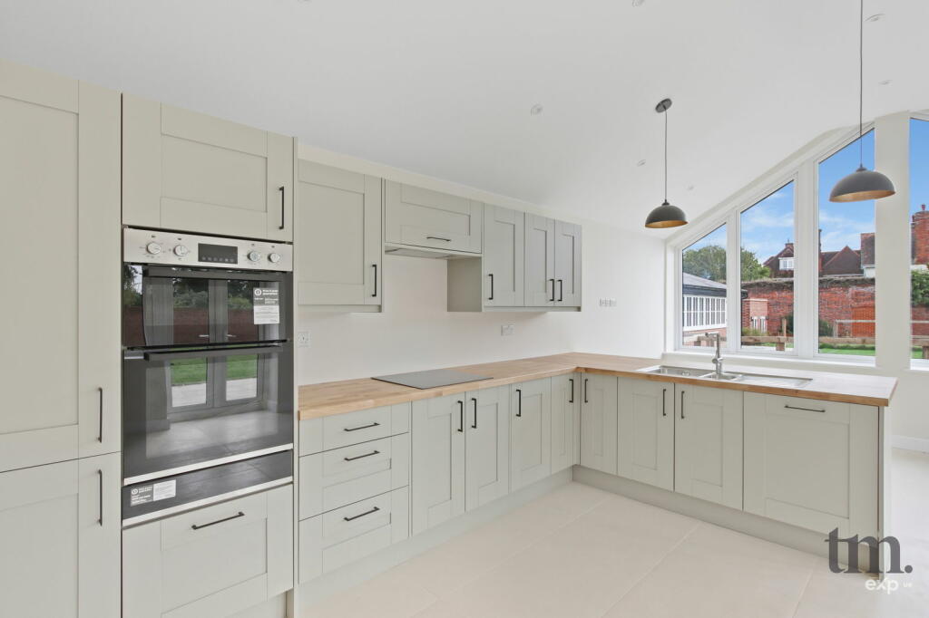 Additional image 3 of Wood Hall, Arkesden, Saffron Walden, CB11 4HA