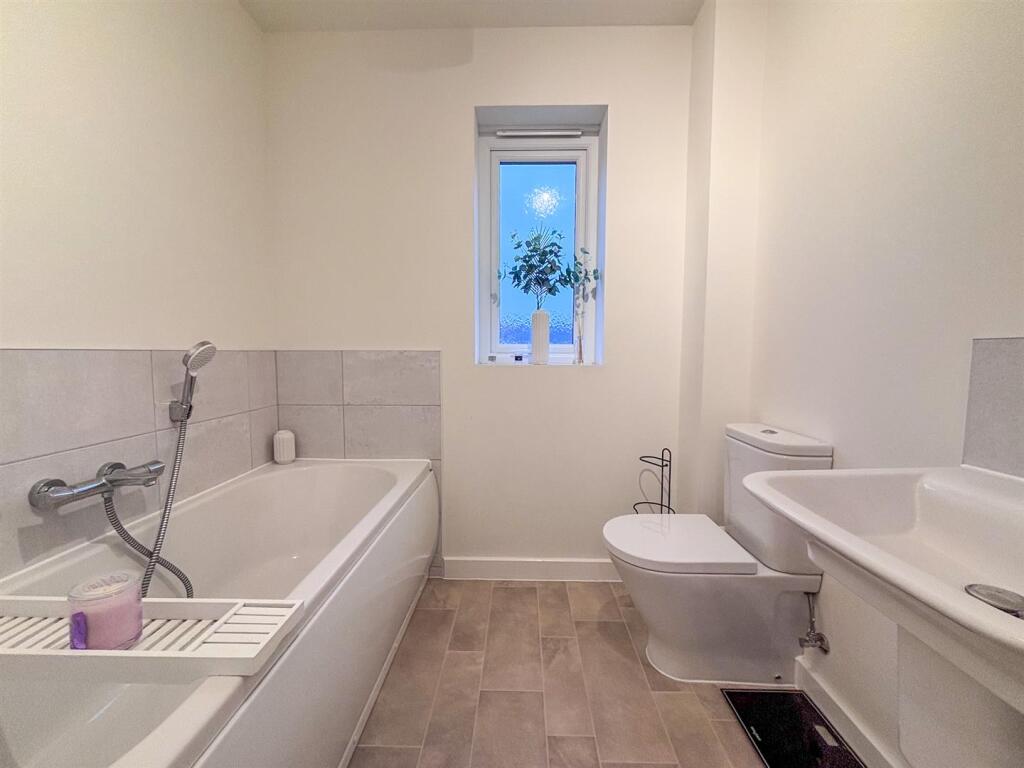 Additional image 8 of Oterhampton Gardens, West Wick