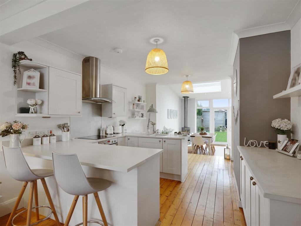 Additional image 9 of Iford Lane, Tuckton