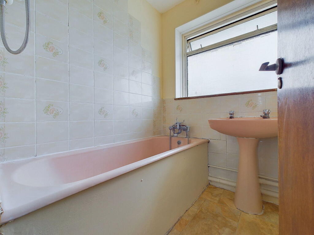 Additional image 10 of The Drive, Lancing. BN15 8PS