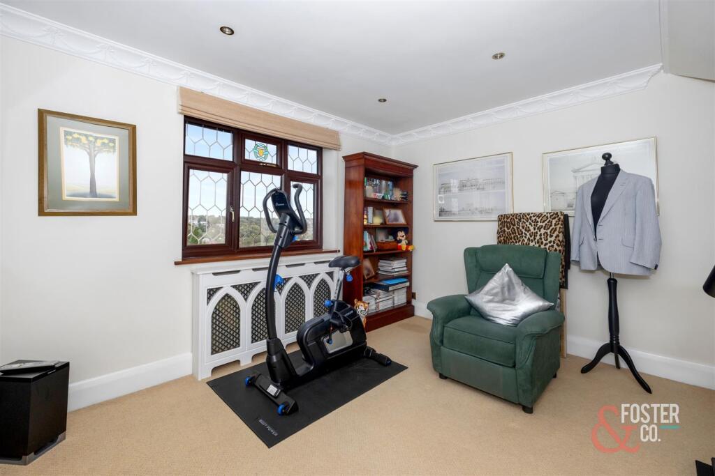 Additional image 32 of Surrenden Crescent, Brighton