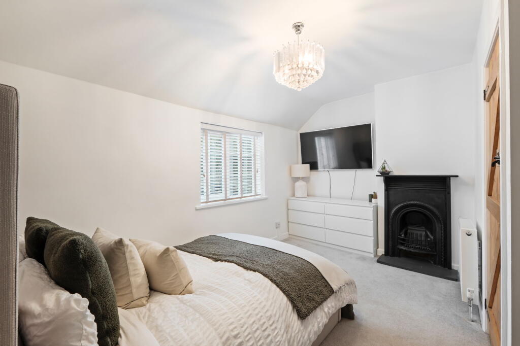 Additional image 8 of Golden Cross Lane, Catshill, Bromsgrove, B61 0LG