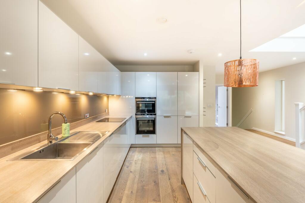 Additional image 18 of Rose Hill, Portishead, Bristol, Somerset, BS20