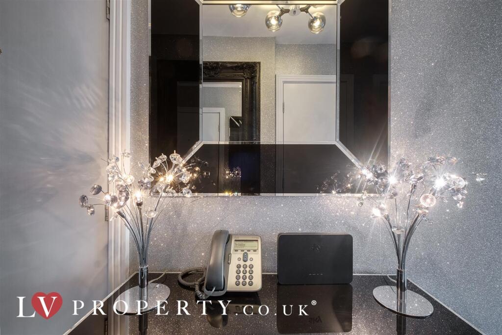 Additional image 12 of Royal Arch Apartments, The Mailbox