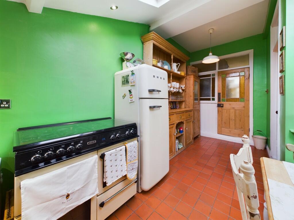 Additional image 9 of Laytonia Avenue, Heath, Cardiff. CF14